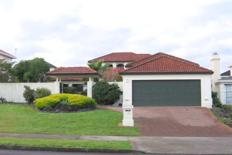 Photo of property in 15 Tralee Terrace, Dannemora, Auckland, 2016