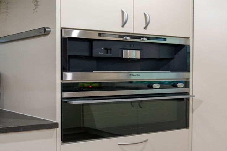 Photo of property in 16 Park Drive, Richmond, 7020