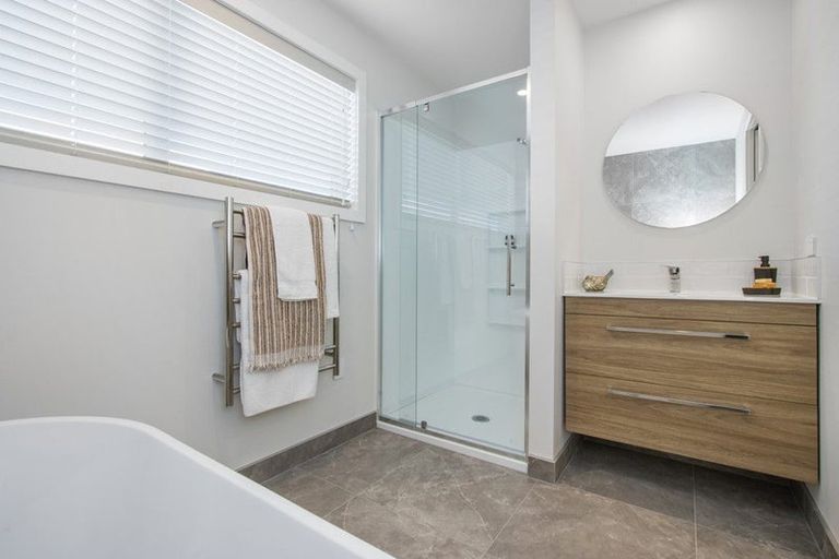 Photo of property in 5 Vesey Drive, Katikati, 3129