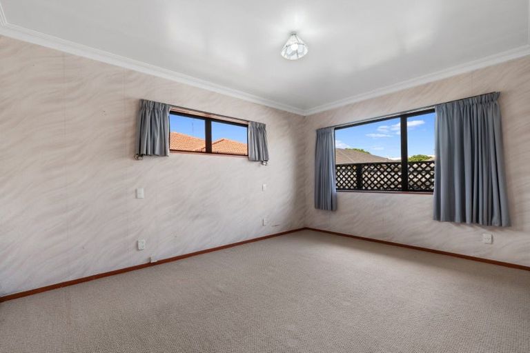 Photo of property in 2/2 Heron Avenue, Matua, Tauranga, 3110