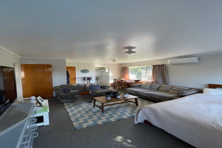 Photo of property in 3 Fortunes Road, Half Moon Bay, Auckland, 2012