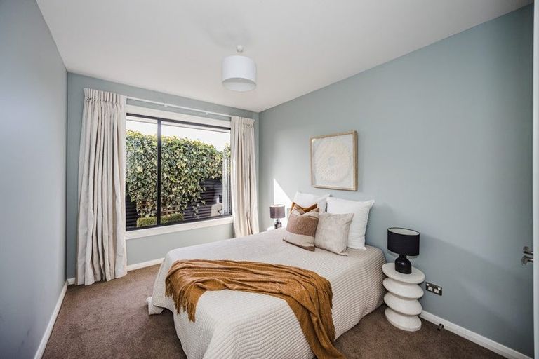 Photo of property in 2 Mcmullan Place, Oamaru North, Oamaru, 9400