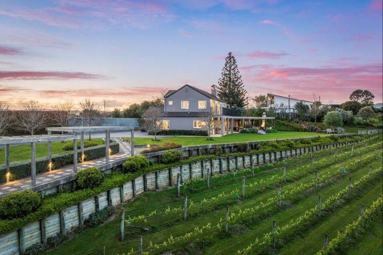 Photo of property in 191 Takatu Road, Tawharanui Peninsula, Warkworth, 0986