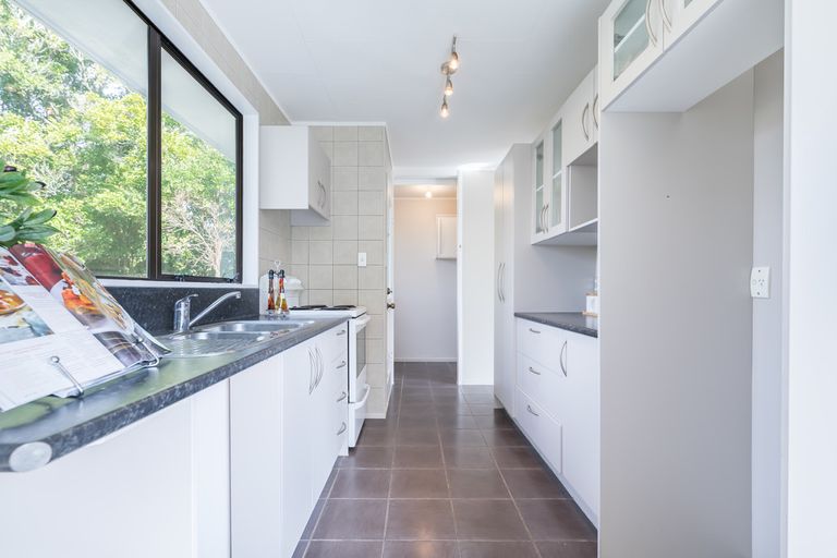 Photo of property in 1/28 Northall Road, New Lynn, Auckland, 0600