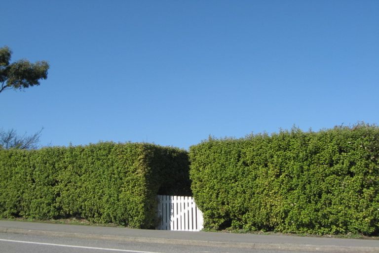 Photo of property in 160 Dyers Pass Road, Cashmere, Christchurch, 8022