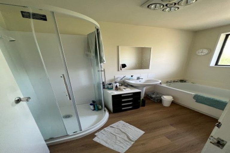 Photo of property in 1/35 Juniper Place, Burnside, Christchurch, 8053