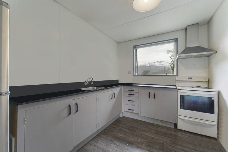 Photo of property in 2 Johnson Place, Queenstown, 9300