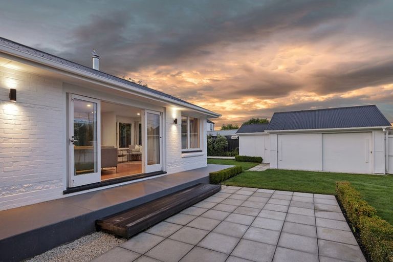 Photo of property in 141 Packe Street, Edgeware, Christchurch, 8013