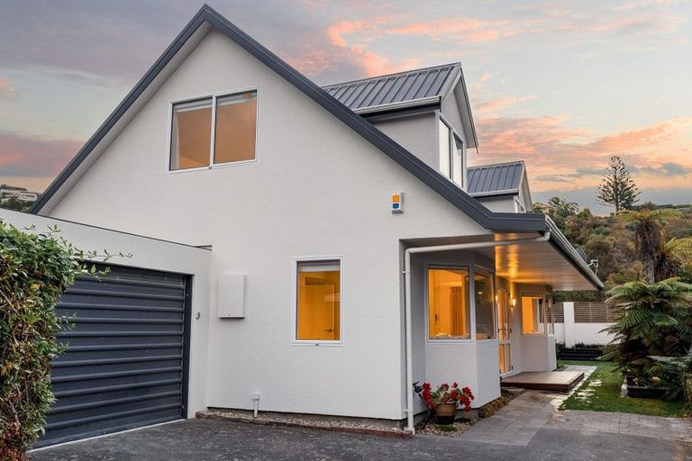 Photo of property in 2/16 Wakatu Avenue, Moncks Bay, Christchurch, 8081