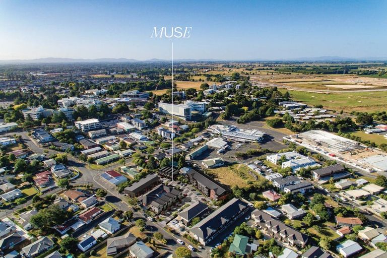 Photo of property in 2/5 Vesty Avenue, Hillcrest, Hamilton, 3216