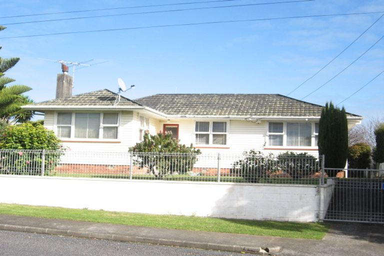 Photo of property in 18 O'connell Street, Manurewa, Auckland, 2102