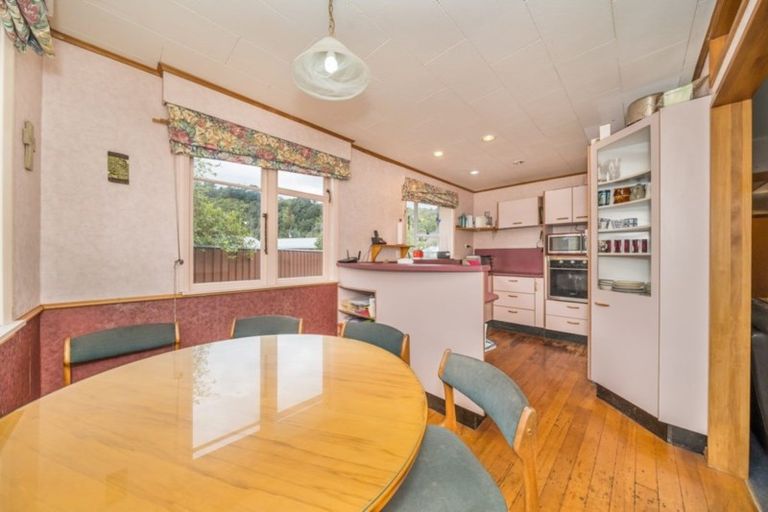 Photo of property in 7 Molloys Road, Te Marua, Upper Hutt, 5018