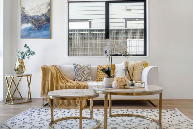 Photo of property in 54 Hikuawa Road, Flat Bush, Auckland, 2019