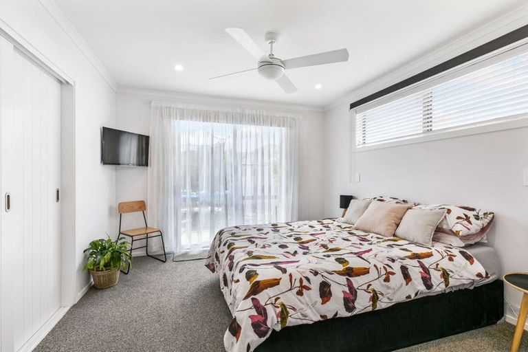 Photo of property in 3 Kamahi Crescent, Papamoa Beach, Papamoa, 3118