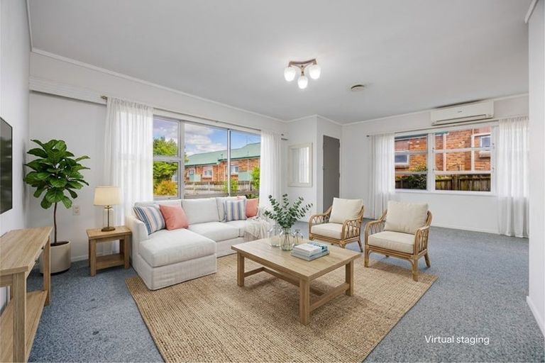 Photo of property in 3/66 Great South Road, Papakura, 2110
