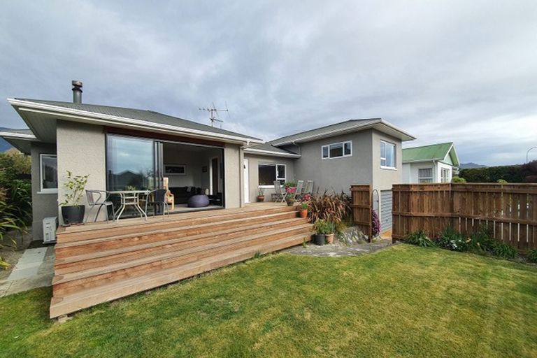 Photo of property in 9 Marlowe Street, Stoke, Nelson, 7011