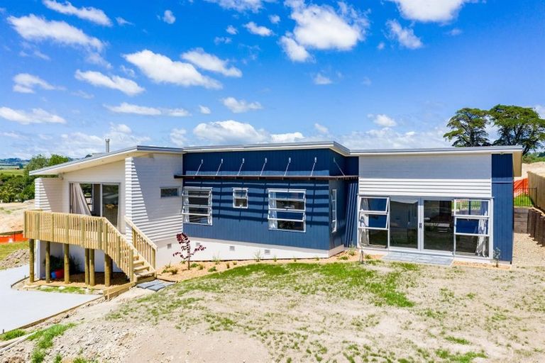 Photo of property in 28a Weka Street, Mangawhai, 0505
