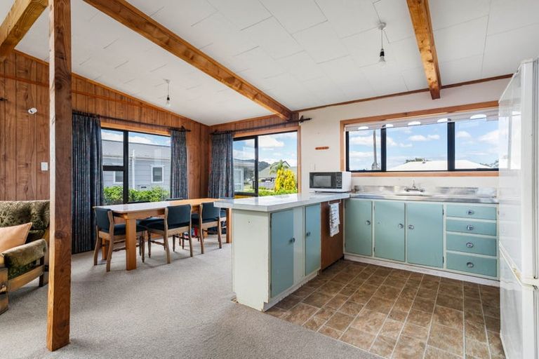 Photo of property in 107 Lorraine Place, Whangamata, 3620