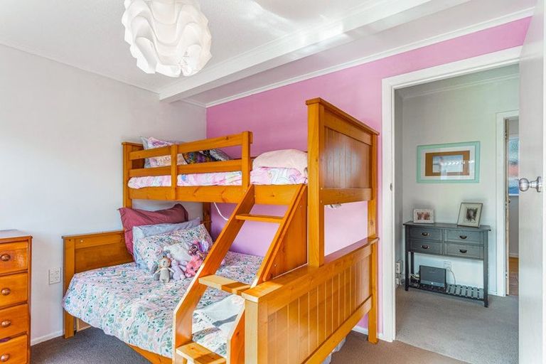 Photo of property in 24b Edward Avenue, Orewa, 0931