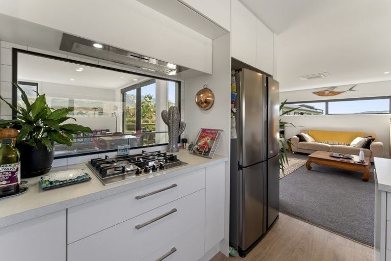 Photo of property in 33 Stratford Drive, Mount Pisa, Cromwell, 9383