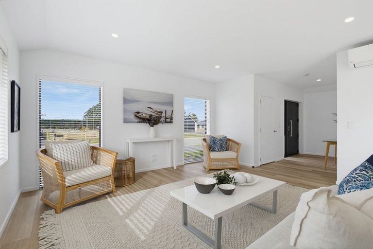 Photo of property in 14 Panama Crescent, West Melton, 7618