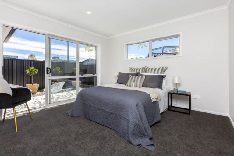 Photo of property in 12 Passchendaele Grove, Trentham, Upper Hutt, 5018