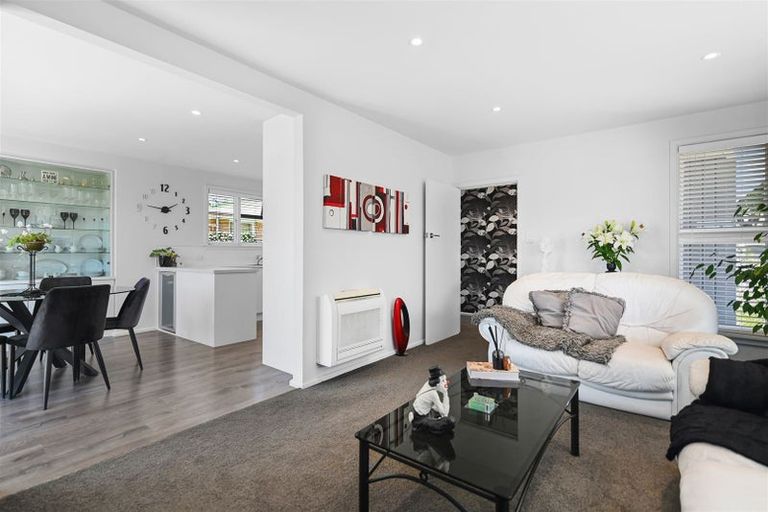 Photo of property in 301 Sawyers Arms Road, Bishopdale, Christchurch, 8053