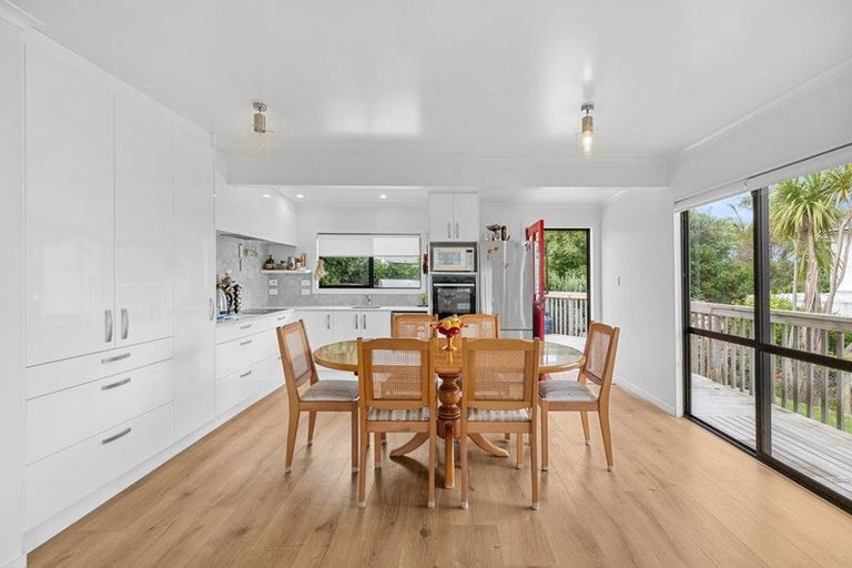 Photo of property in 12 Findlay Street, Mangawhai Heads, Mangawhai, 0505