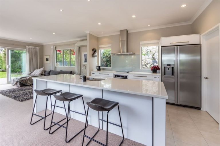 Photo of property in 67 Wai-iti Terrace, Bryndwr, Christchurch, 8052