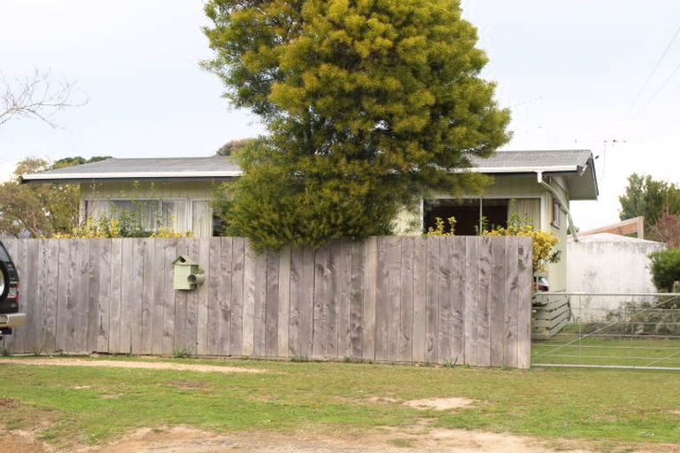 Photo of property in 11 First View Avenue, Beachlands, Auckland, 2018