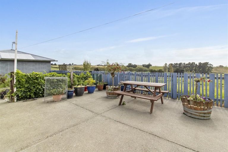 Photo of property in 84 Maytown Road, Waimate, 7978
