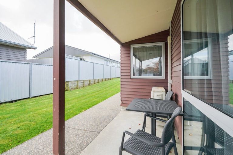 Photo of property in 12a-c Camden Street, Turnbull Thomson Park, Invercargill, 9810