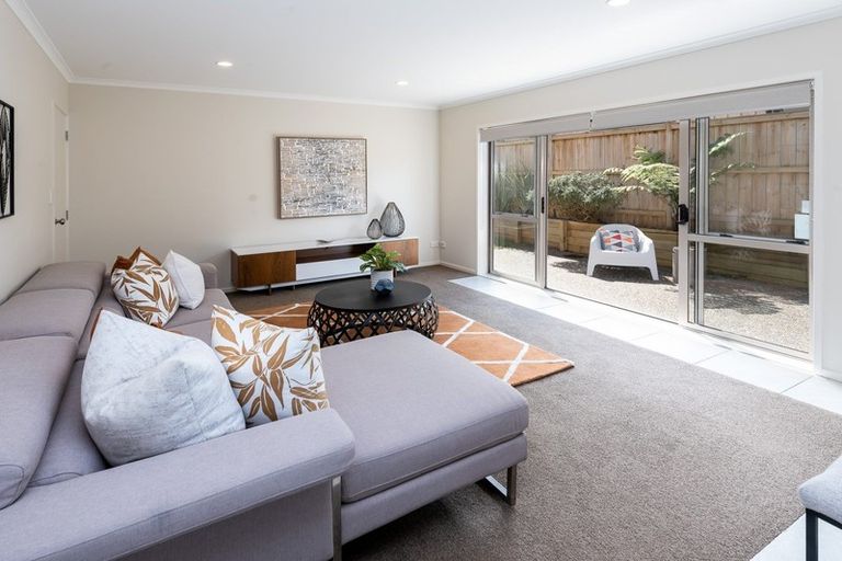 Photo of property in 20 Earlshall Drive, Flat Bush, Auckland, 2016