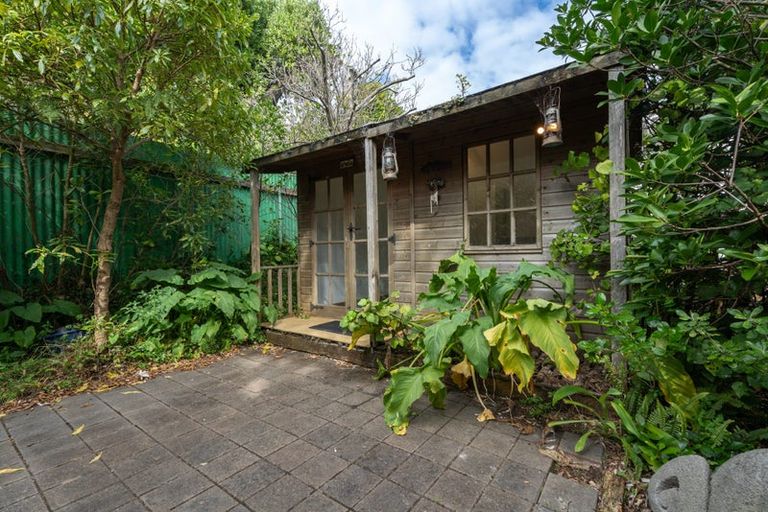 Photo of property in 14 Whanake Street, Titahi Bay, Porirua, 5022