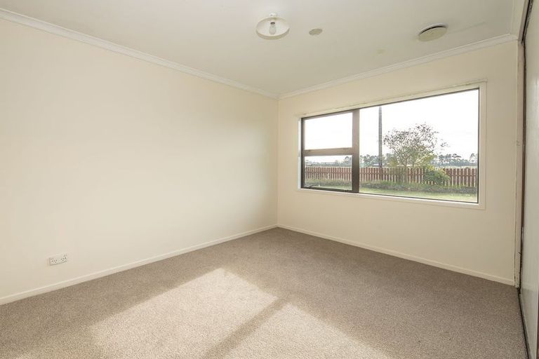 Photo of property in 8 Shelswell Street, Westport, 7825