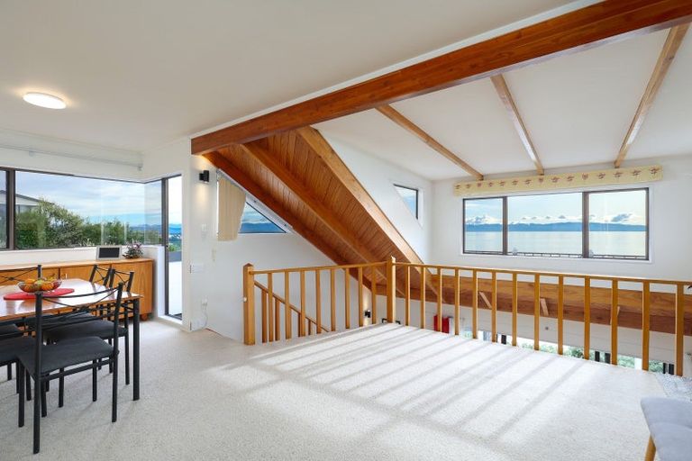 Photo of property in 11 Grenville Terrace, Moana, Nelson, 7011