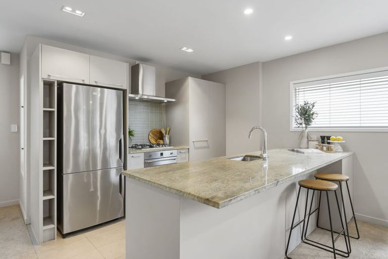 Photo of property in 96b Anzac Street, Takapuna, Auckland, 0622