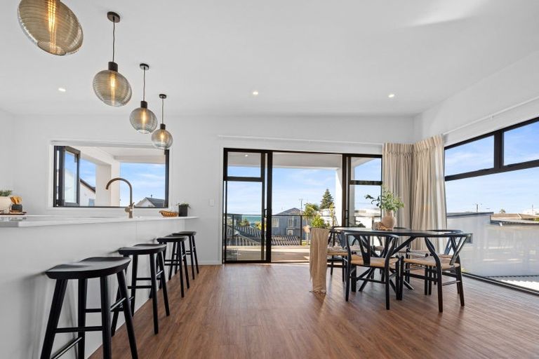 Photo of property in 1024b Papamoa Beach Road, Papamoa Beach, 3118