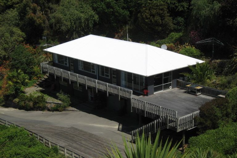 Photo of property in 9 Egnot Heights, Redcliffs, Christchurch, 8081