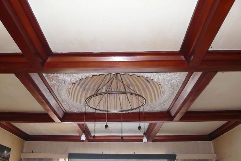 Photo of property in 308 Massey Road, Mangere East, Auckland, 2024