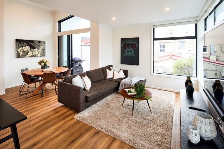 Photo of property in 8/39 Nelson Street, Petone, Lower Hutt, 5012