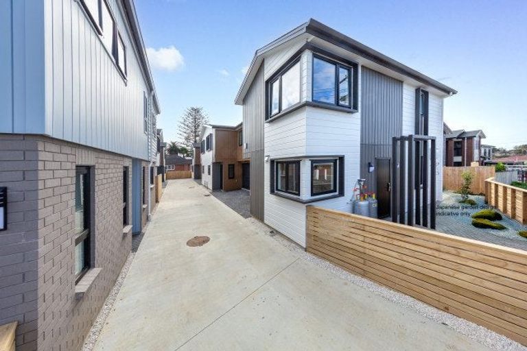 Photo of property in 2/1 O'connell Street, Manurewa, Auckland, 2102