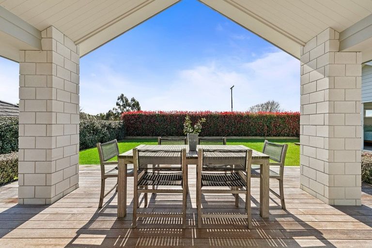 Photo of property in 46 Helen June Avenue, Flagstaff, Hamilton, 3210