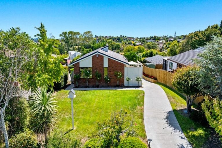 Photo of property in 24 Majesty Place, Half Moon Bay, Auckland, 2012