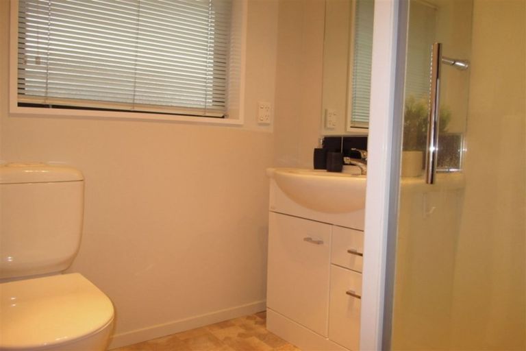 Photo of property in 10 Cris Lodge Courts, Hornby, Christchurch, 8042