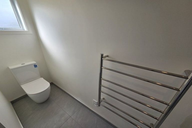 Photo of property in 5 Kawaka Street, Riccarton, Christchurch, 8041