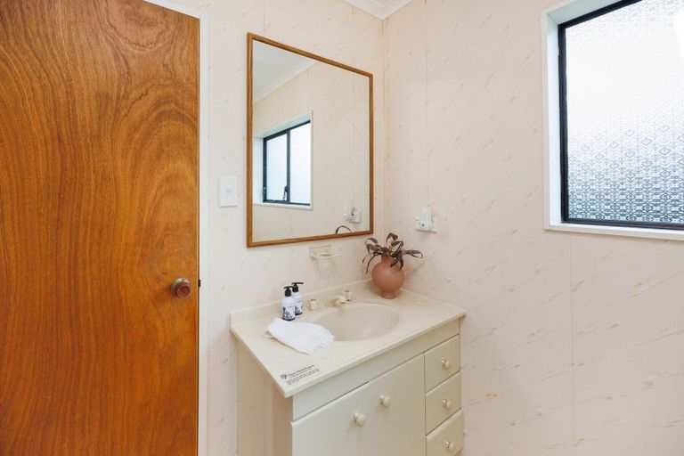 Photo of property in 1 Airport Drive, Milson, Palmerston North, 4414