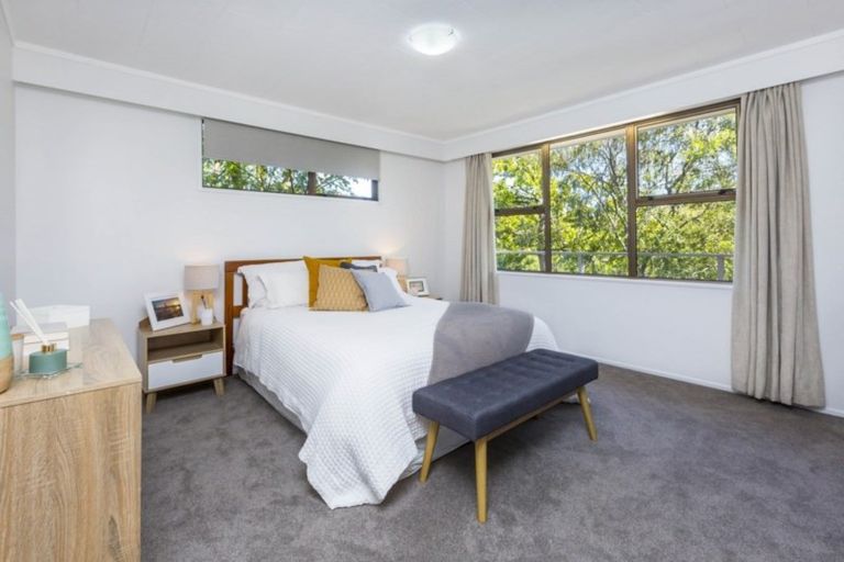 Photo of property in 8 Chichester Drive, Pinehaven, Upper Hutt, 5019