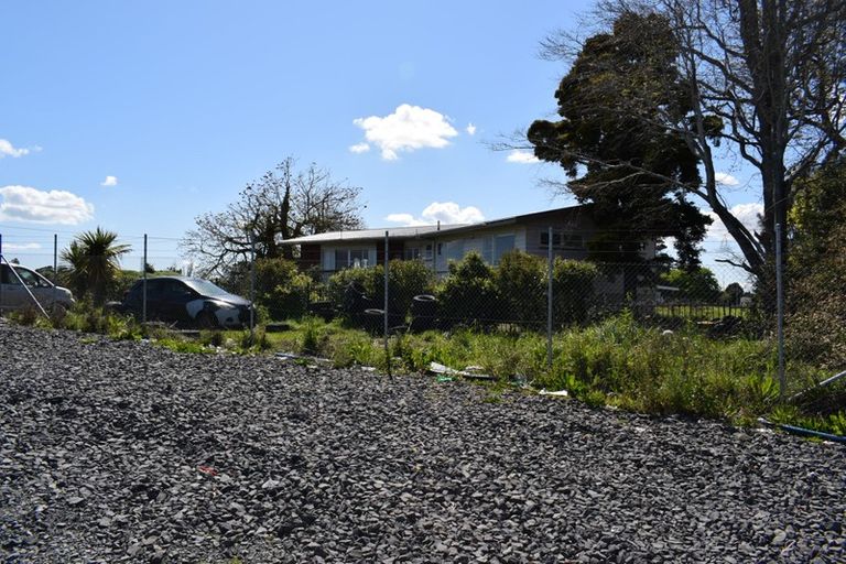 Photo of property in 11 Market Cove Road, Favona, Auckland, 2024