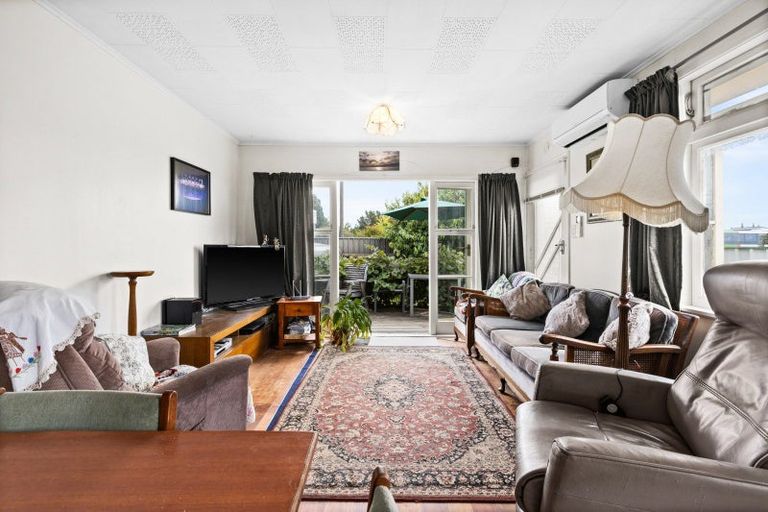 Photo of property in 45 Middle Road, Havelock North, 4130